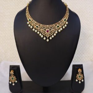 SWA12-Necklace with earrings
