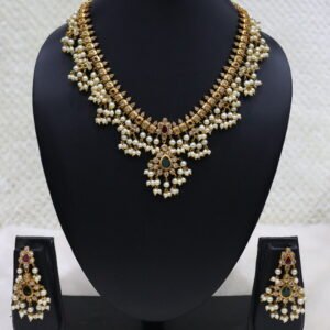 SWA26-Guttapusalu necklace with earrings