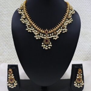 SWA31-Short guttapusalu haram with earrings